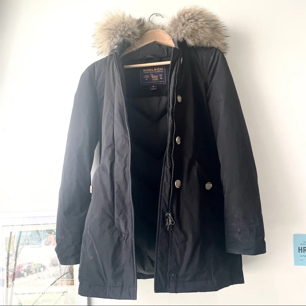 WOOLRICH Luxury Arctic Parka down coat with detachable raccoon fur (HOLD) - Picture 1 of 13